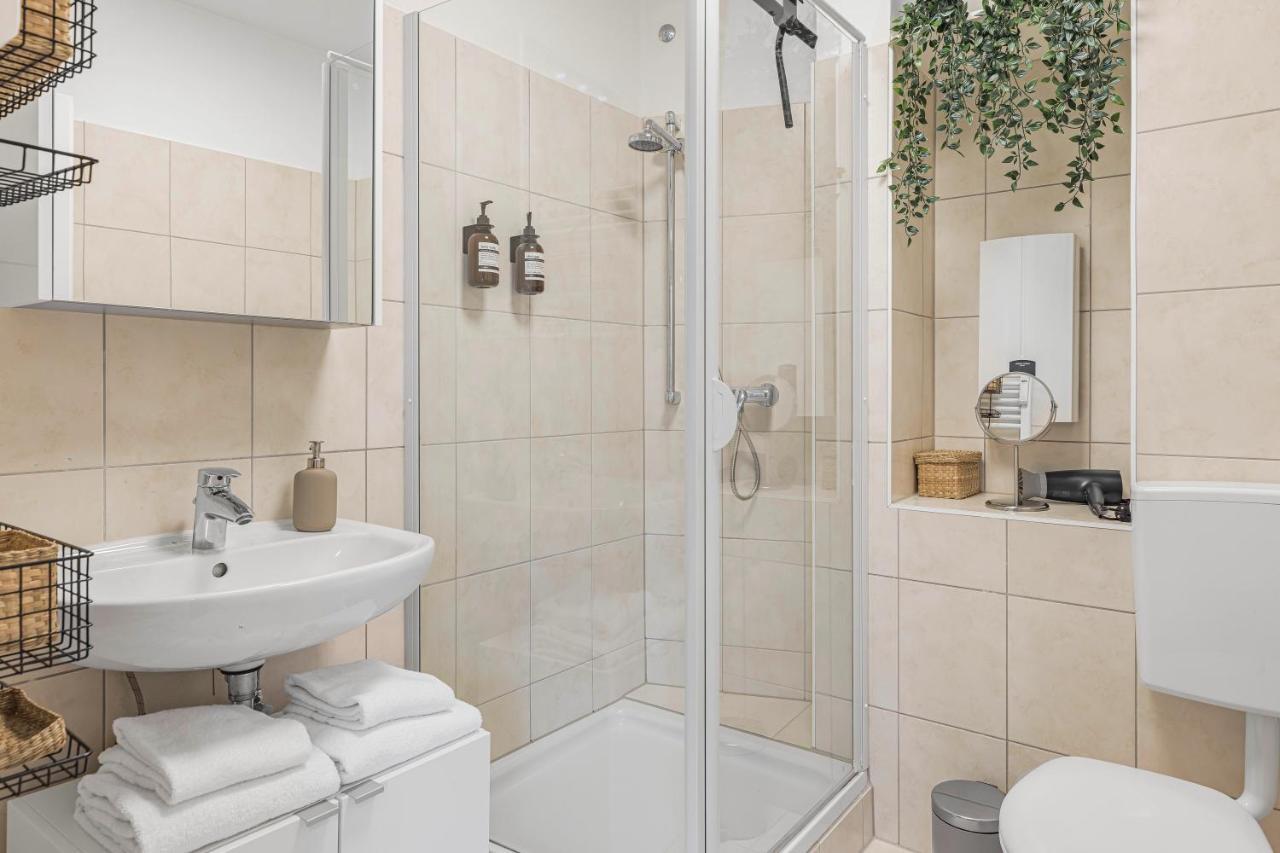 Prime - City Apartment Fuer 6 - Neu & Modern มิวนิก ภายนอก รูปภาพ